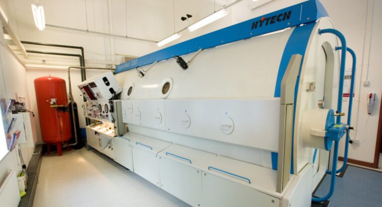 Chamber Operators Course (UK)